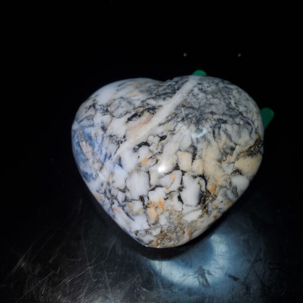 Pinolite Heart Palm stone E