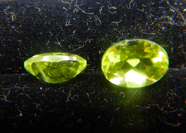 Facetted Oval Peridot .55 ct