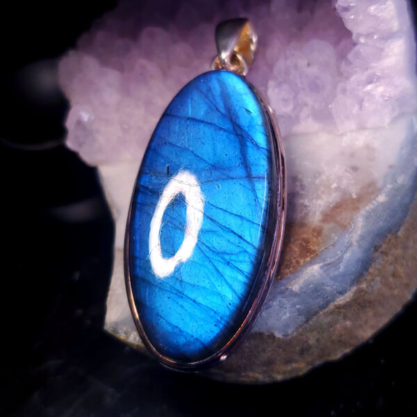 Labradorite Pendant D