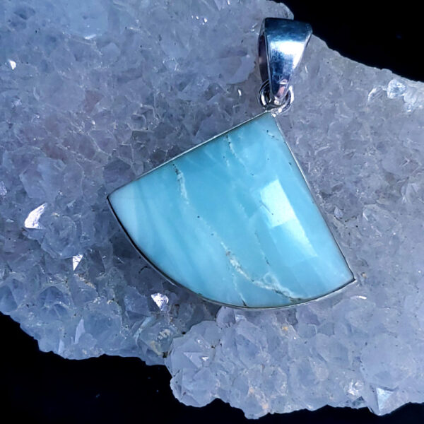 Ocean Picture stone pendant V