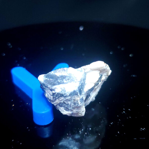 Sapphire specimen Y - August 25th video