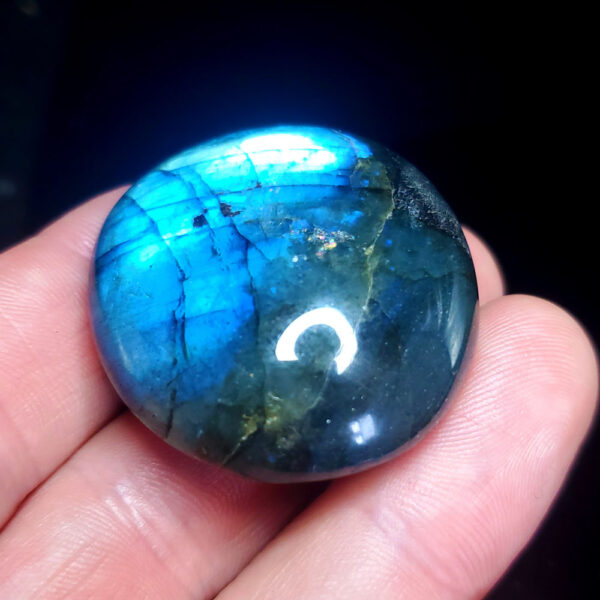 Labradorite Palm stone B