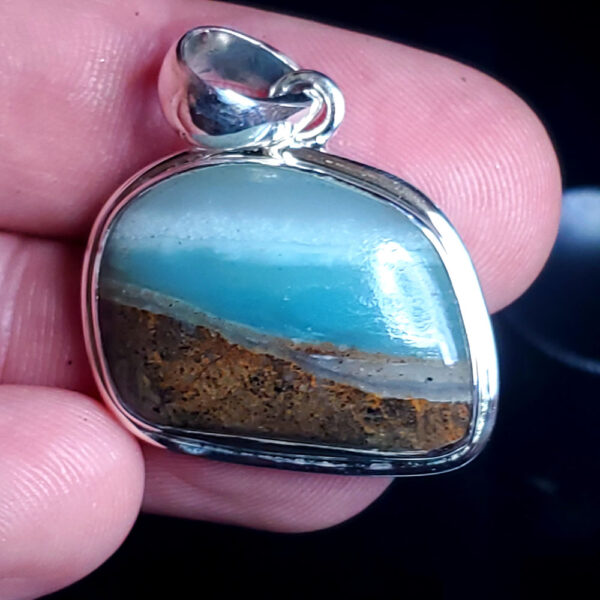 Ocean Picture stone pendant K