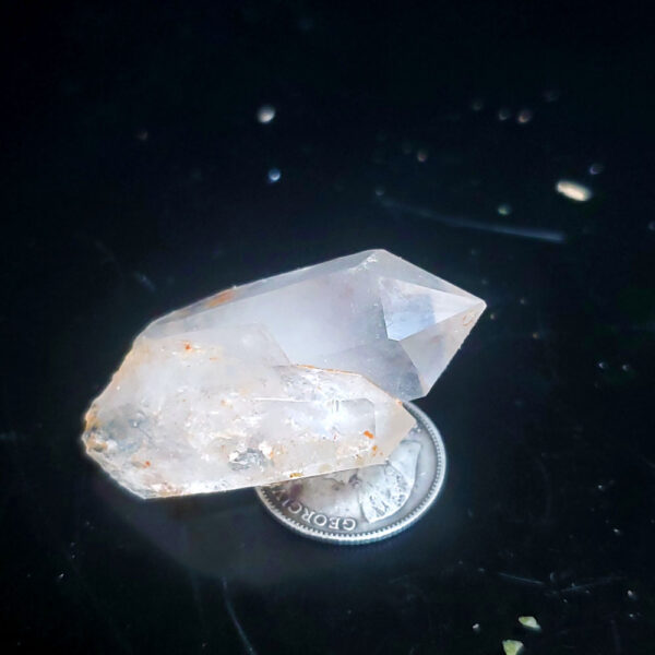 Arkansas Quartz crystal 8g