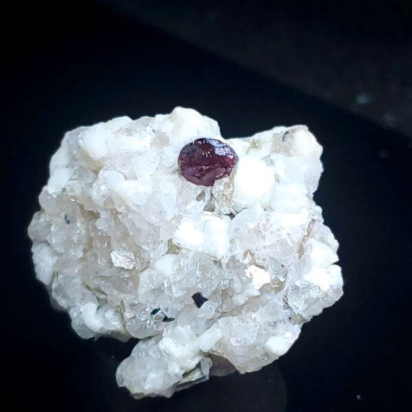 Garnet specimen U