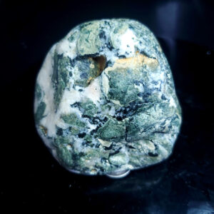 Dallasite palm stone O