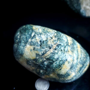 Dallasite palm stone S