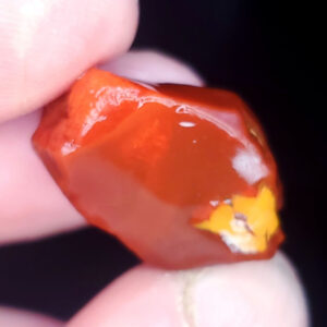 Precious opal specimen T