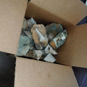 10 lbs box of Low Grade Ocean Picture Stone
