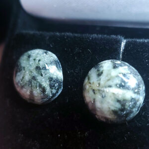 Flowerstone earrings C