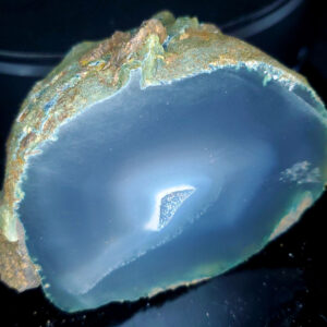 Agate J