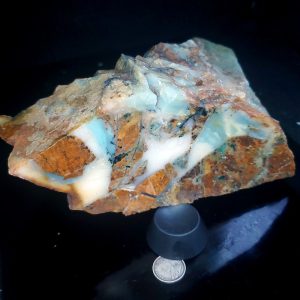 Discounted R rock - ocean picture stone