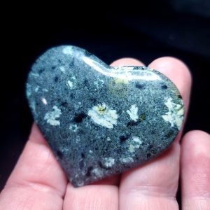 Flowerstone heart specimen large B
