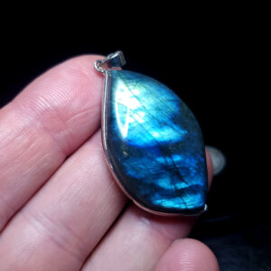 Labradorite Pendant B