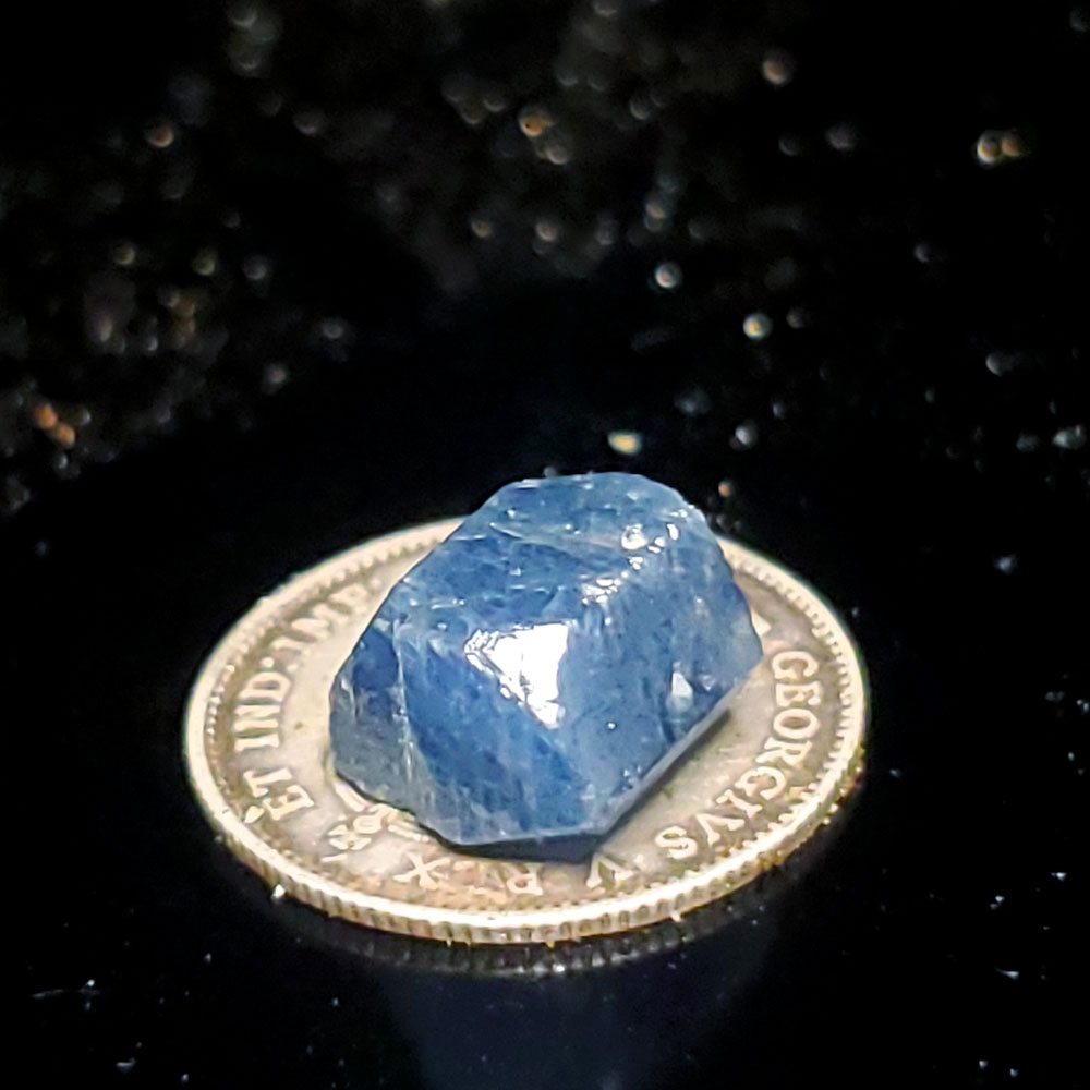 Blue sapphire 5.7ct