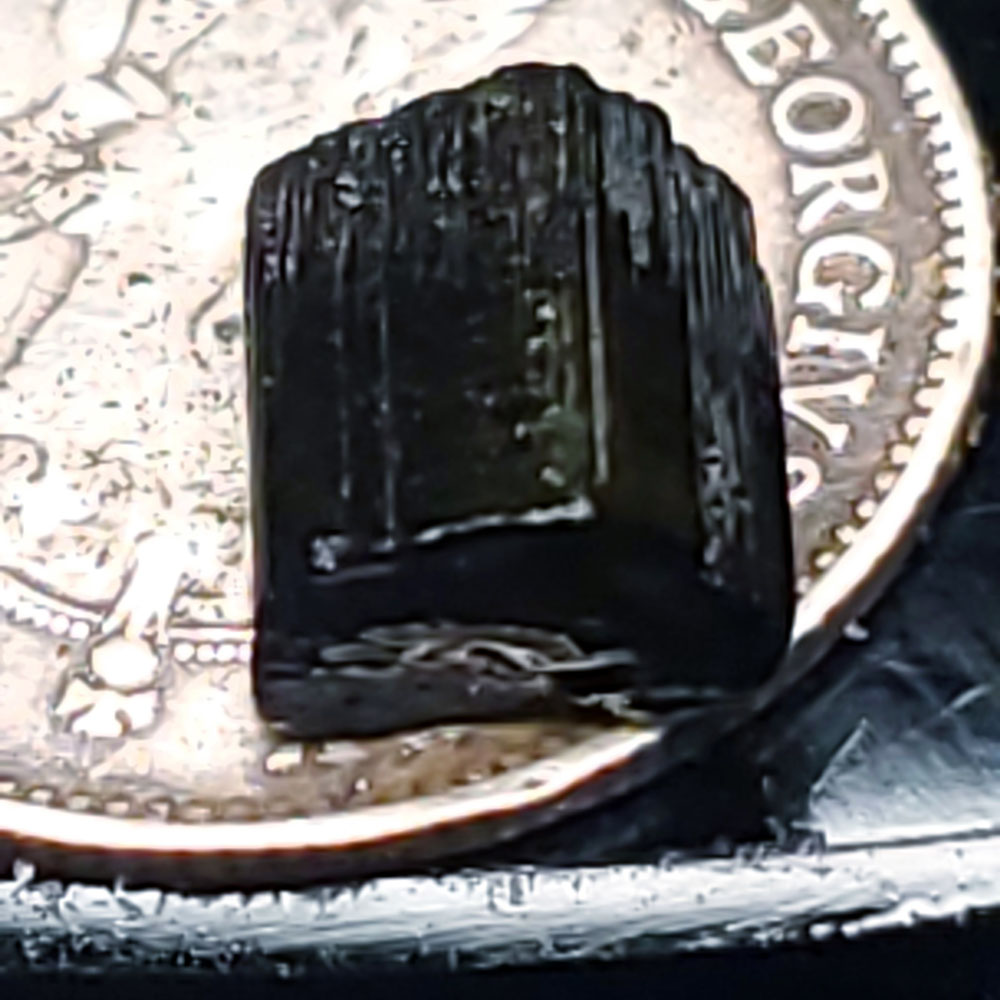 Dark green tourmaline 1.4ct