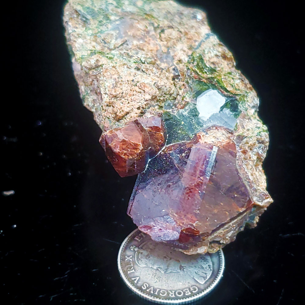 Garnet specimen P