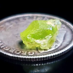 JGG rough peridot B 1.2ct