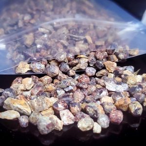 Kinbasket Lake tumbling garnet bag small