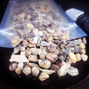 Kinbasket Lake tumbling garnet bag medium