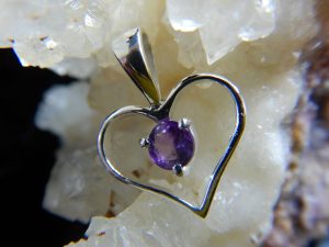 Amethyst heart shaped pendant