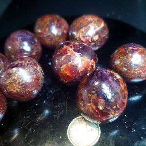 Garnet worry stone - polished