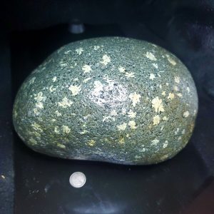 Flowerstone - uncut rock D