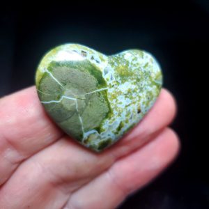 Thunderegg heart small B