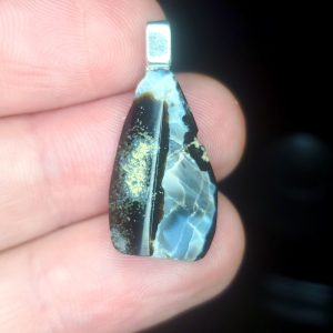 Oreo Agate pendant b