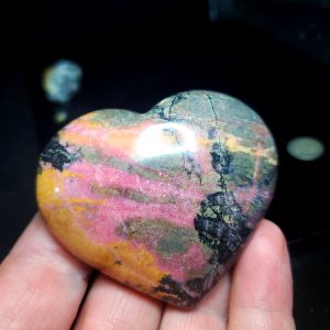 Rhodonite heart E