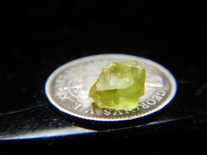 JGG rough peridot D .91ct