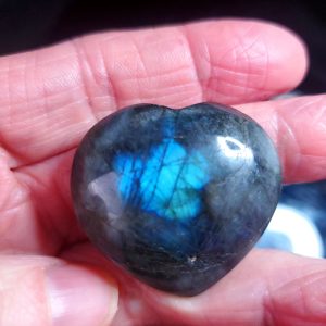Labradorite Heart palm stone B