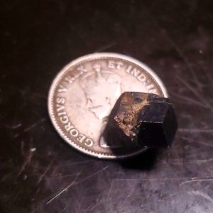 Black garnet 3.7ct