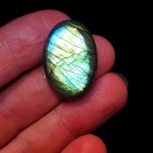 Labradorite cabochon G