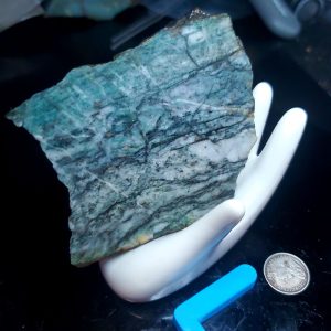 Mariposite specimen L