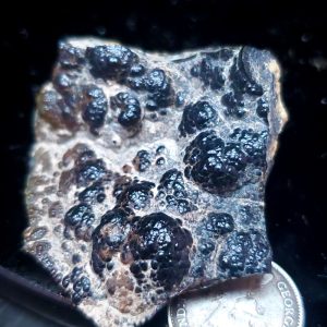 Bubbly agate 1" across