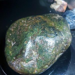 Jade Boulder (Full - not cut) - E