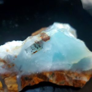 Discounted B rock - ocean picture stone