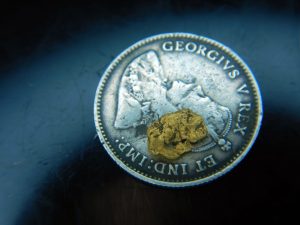 Gold flake .18g