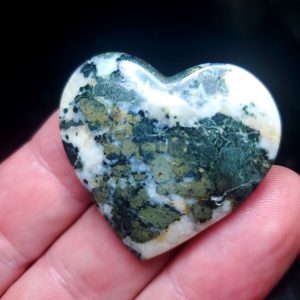 Dallasite heart small C