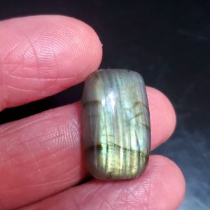 Labradorite cabochon L