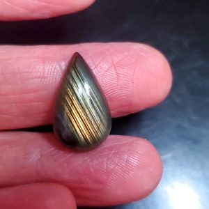 Labradorite cabochon M