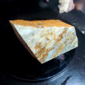 Discounted L rock - ocean picture stone