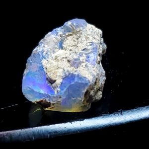 Precious opal specimen N