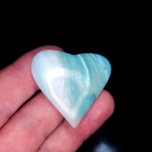 Ocean picture stone Heart Palm Stone C
