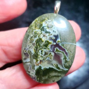 Thunderegg pendant D