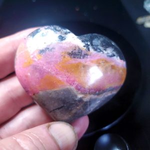 Rhodonite heart B