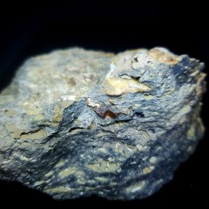 Opal ore specimen A