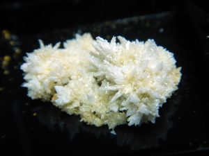 Aragonite crystal specimen B